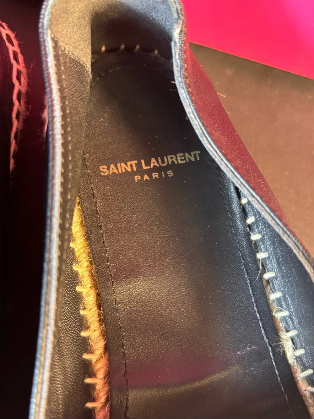 Yves Saint Laurent very good